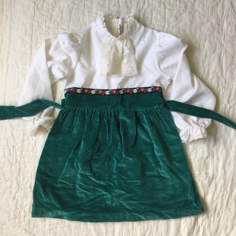 Vintage Shirt dress Velvet Skirt and Ruffle Size 6